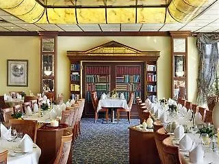 Ramada Britannia Hannover Hotel 4*,